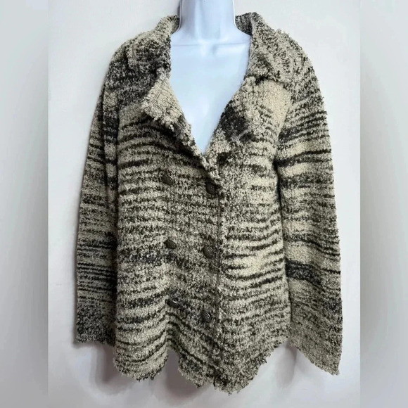 Free People Zebra Yarn Double Breasted Knit
Cardigan Wool Blend Size Medium - Picture 1 of 8